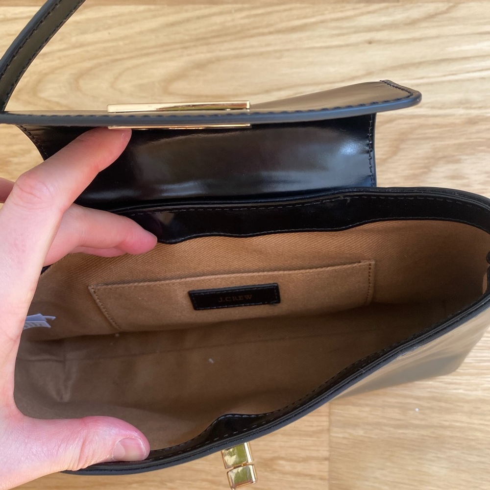 J. Crew Edie Shoulder Bag in Italian Leather. - Picture 7 of 8